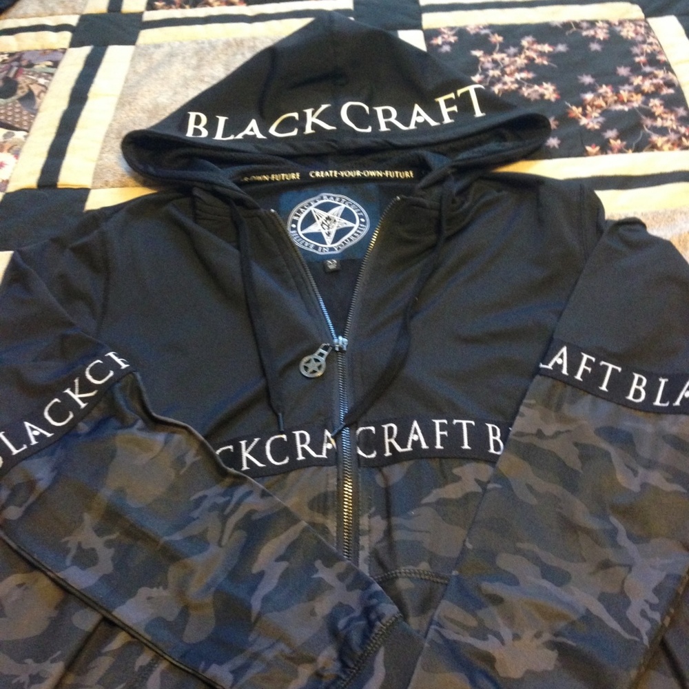 BlackCraft Hoodie NWOT